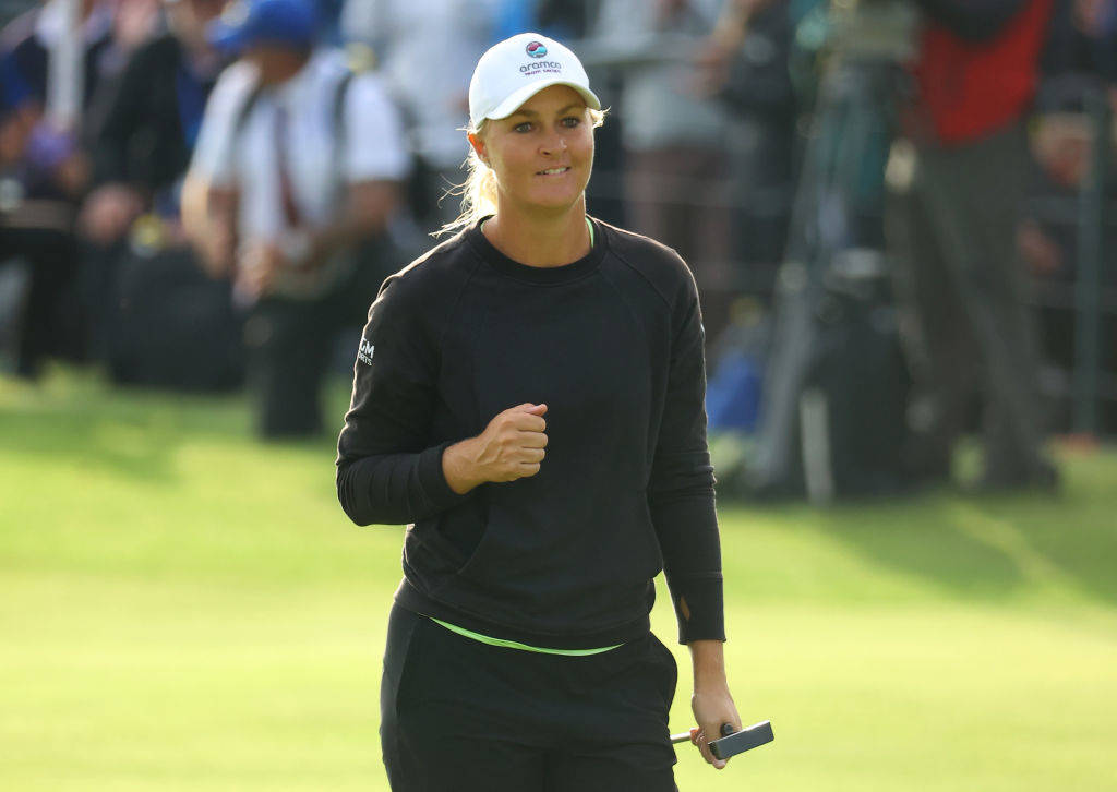 Anna Nordqvist celebrates on 18